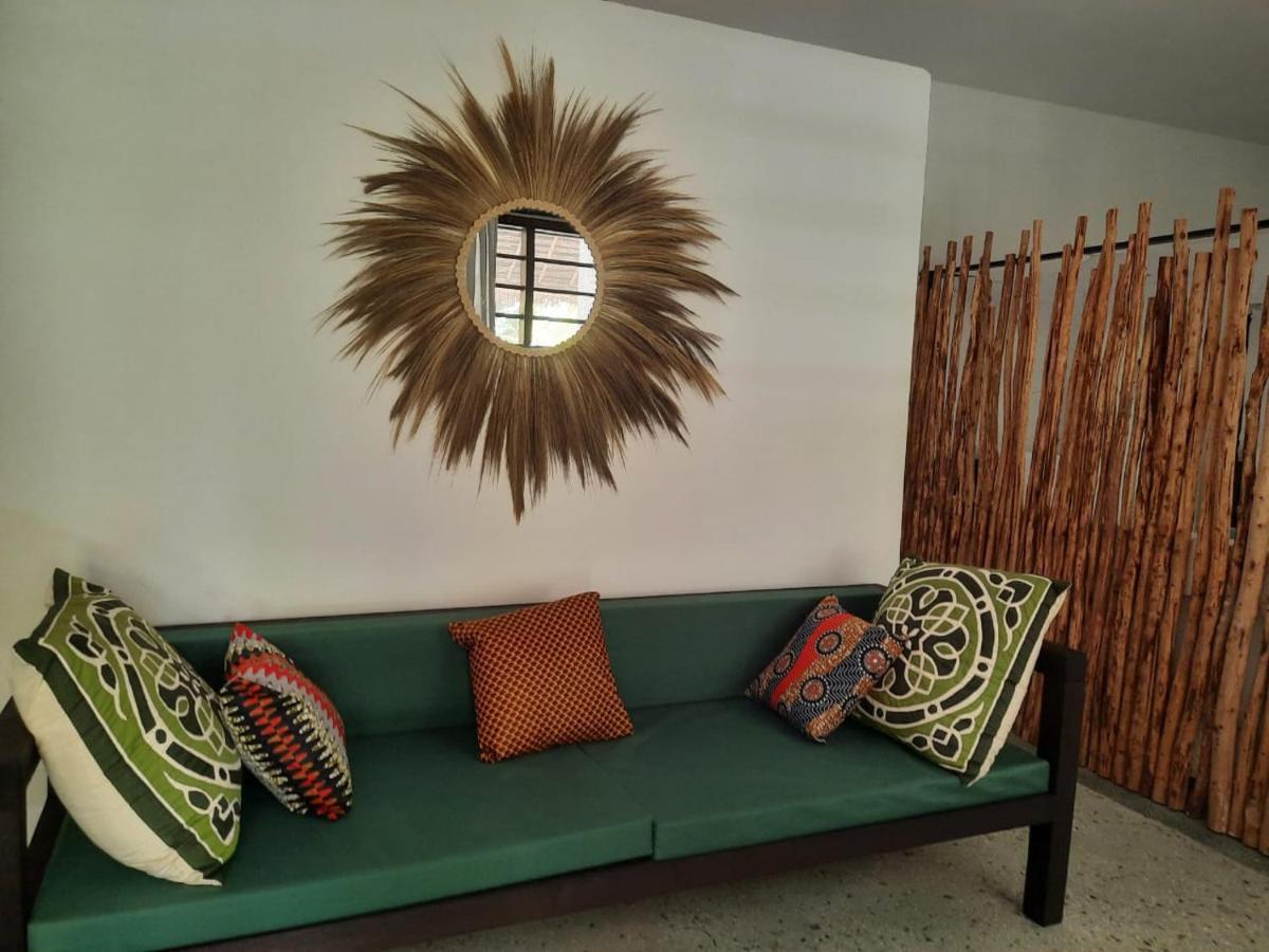 Promised Land Lodge Кизимкази Екстериор снимка
