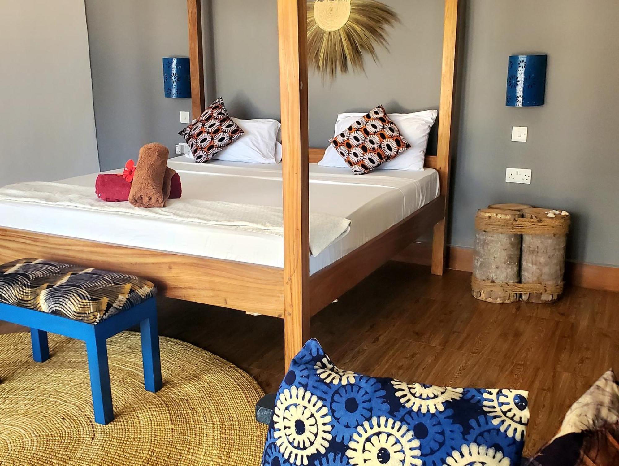 Promised Land Lodge Кизимкази Екстериор снимка